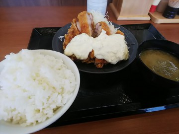 ミヤモト家具　お昼ごはん